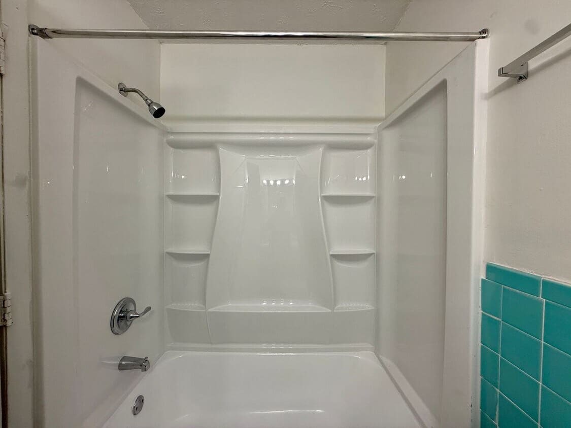 Tub and shower